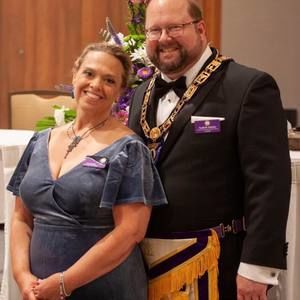 Meet your Posher, Lori